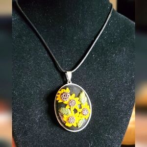 Hand Made Sunflower Pendant Necklace